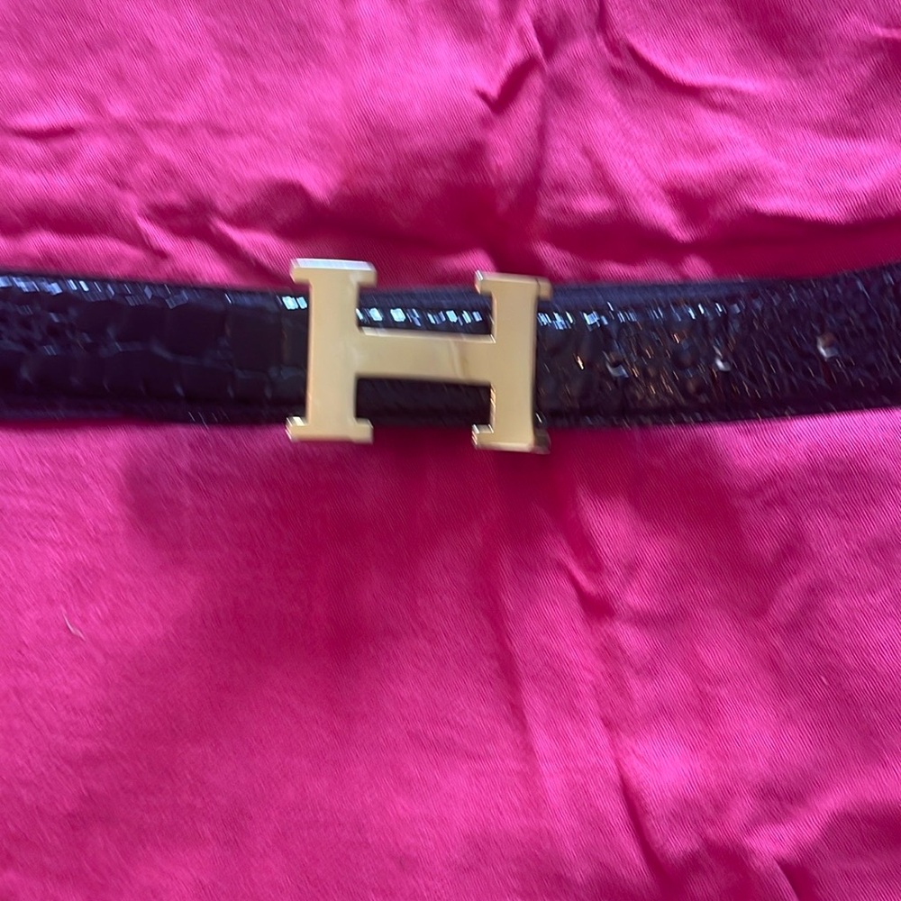 Gold H Buckle Black Belt